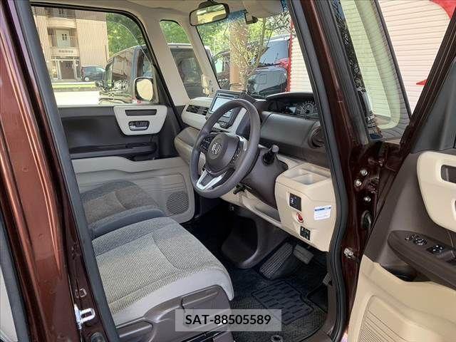 Honda N BOX 2018-10 278553-13