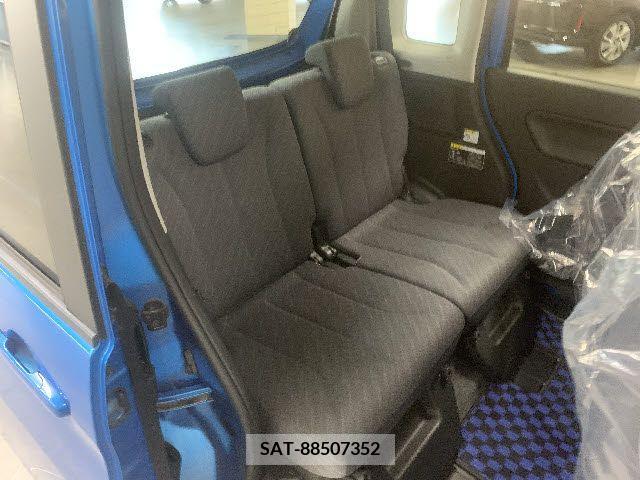 Suzuki SPACIA 2017-02 285546-3