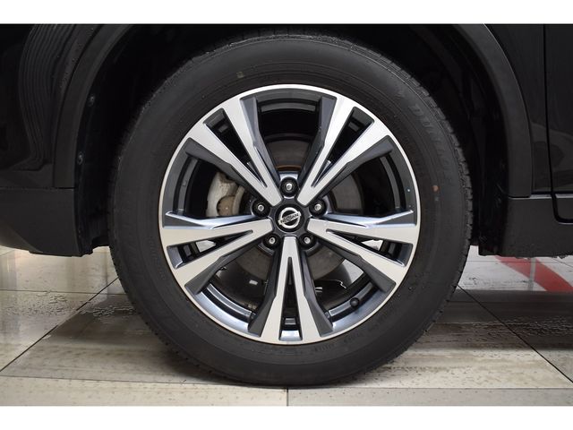 Nissan X-TRAIL 2018-10 27323-2