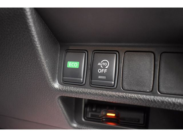 Nissan X-TRAIL 2018-10 27323-11
