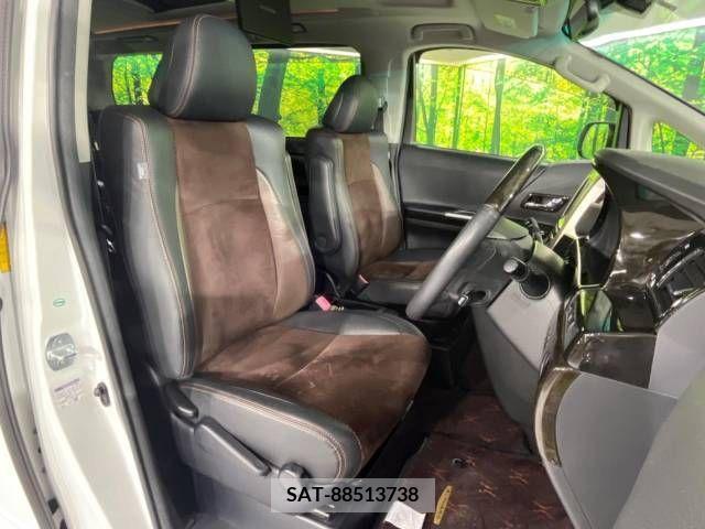 Toyota ALPHARD 2013-06 259035-9