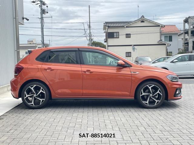 VolksWagen POLO 2020-09 375094-3