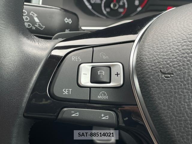 VolksWagen POLO 2020-09 375094-17