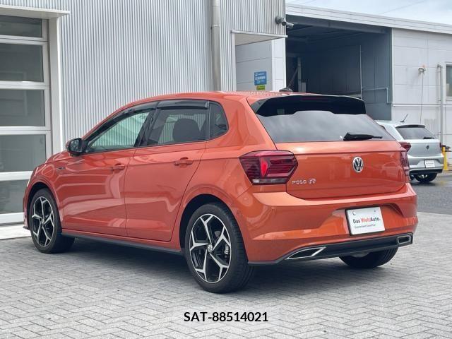 VolksWagen POLO 2020-09 375094-7