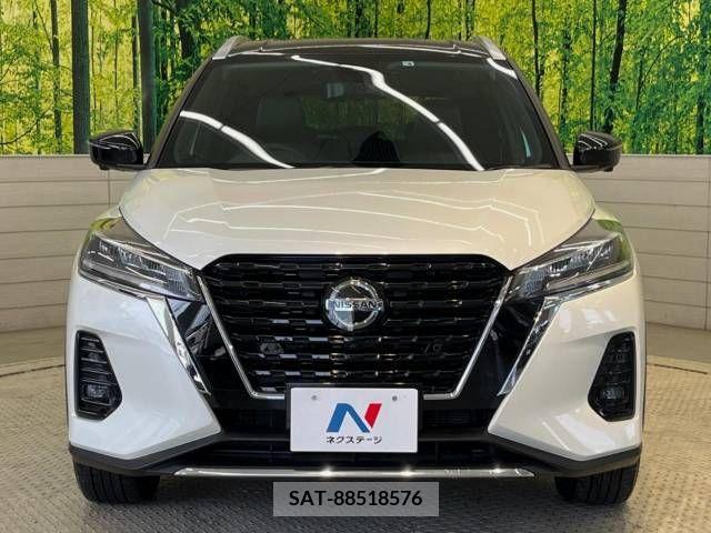 Nissan KICKS 2022-04 346376-14