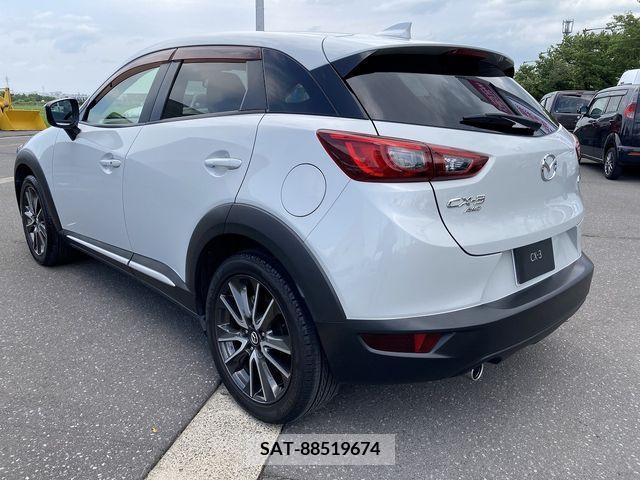 Mazda CX-3 2015-04 330361-4