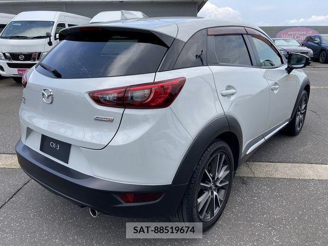 Mazda CX-3 2015-04 330361-6