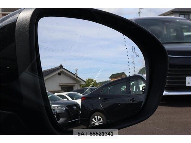 Renault CAPTUR 2023-08 317020-13