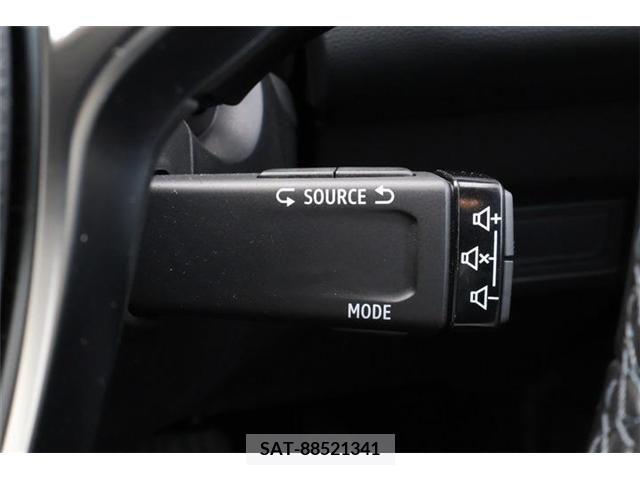 Renault CAPTUR 2023-08 317020-9