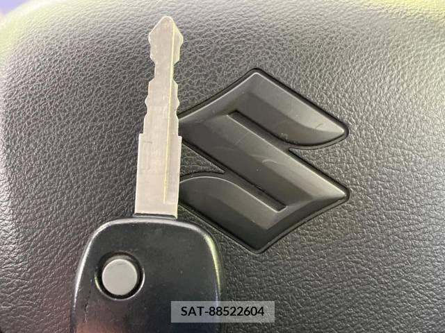 Suzuki ALTO 2021-01 252928-5