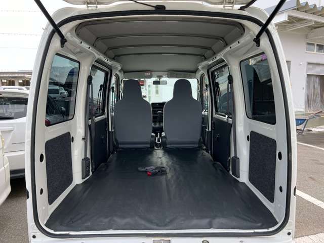 Daihatsu HIJET CARGO 2014-05 186848-17