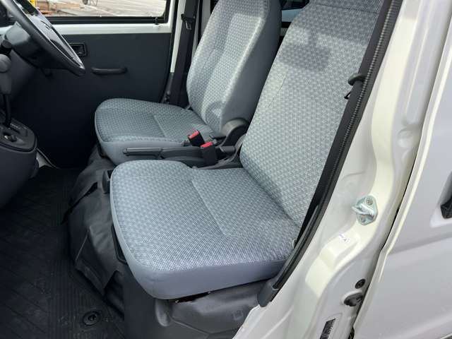 Daihatsu HIJET CARGO 2014-05 186848-12
