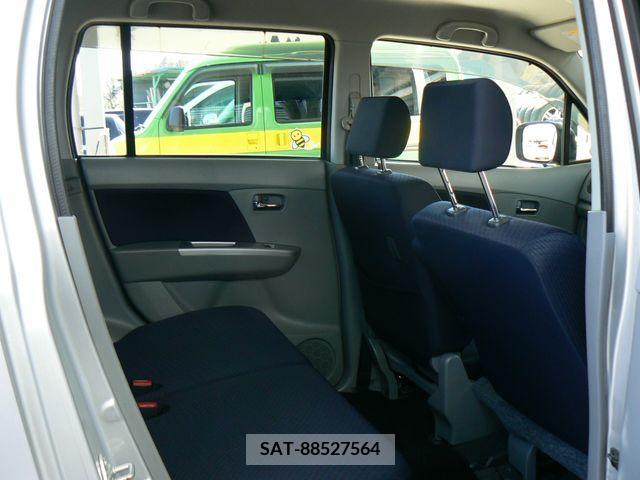 Suzuki WAGON R 2011-01 242659-6