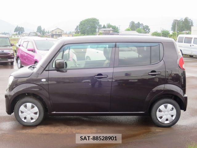 Nissan MOCO 2013-06 298033-4