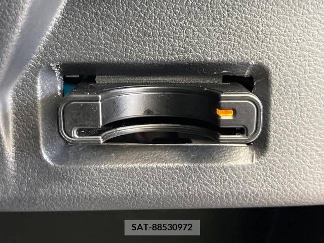 Suzuki SPACIA 2013-09 378150-4
