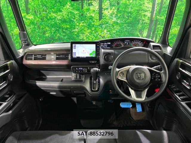 Honda N BOX CUSTOM 2019-01 330341-1