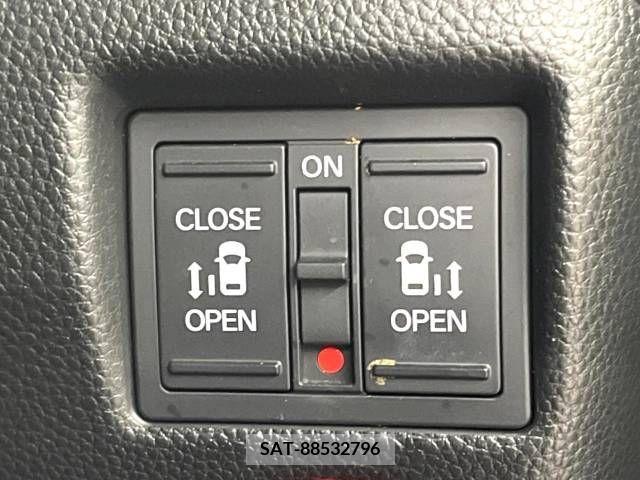 Honda N BOX CUSTOM 2019-01 330341-5