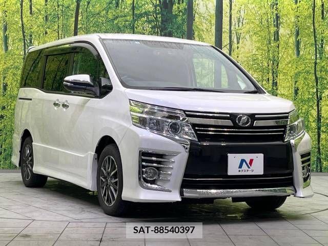 Toyota VOXY 2015-09 215499-17