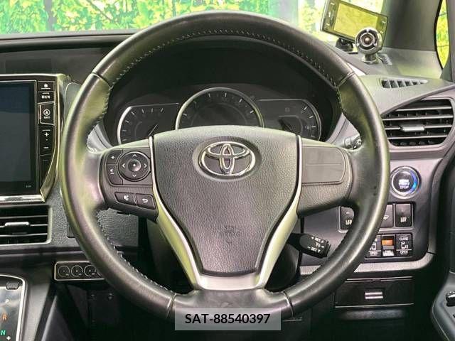 Toyota VOXY 2015-09 215499-12