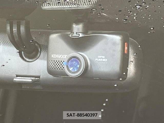 Toyota VOXY 2015-09 215499-7