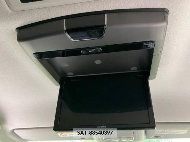 Toyota VOXY 2015-09 215499-4