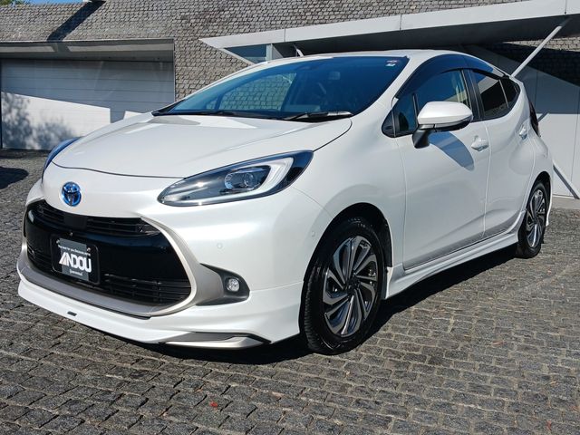 Toyota AQUA 2021-09 190184-0