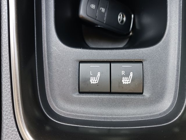 Toyota AQUA 2021-09 190184-21