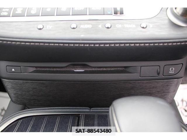 Lexus LS 2018-03 354360-16