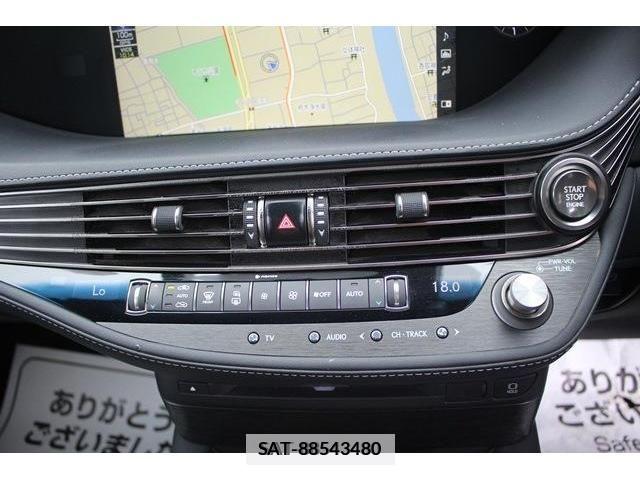 Lexus LS 2018-03 354360-15