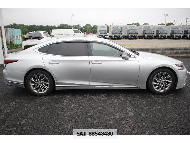 Lexus LS 2018-03 354360-7