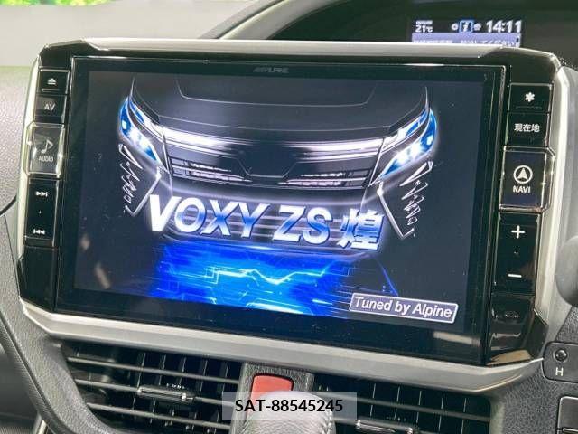 Toyota VOXY 2018-03 321566-3