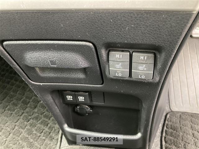 Toyota ESQUIRE 2019-09 335203-16