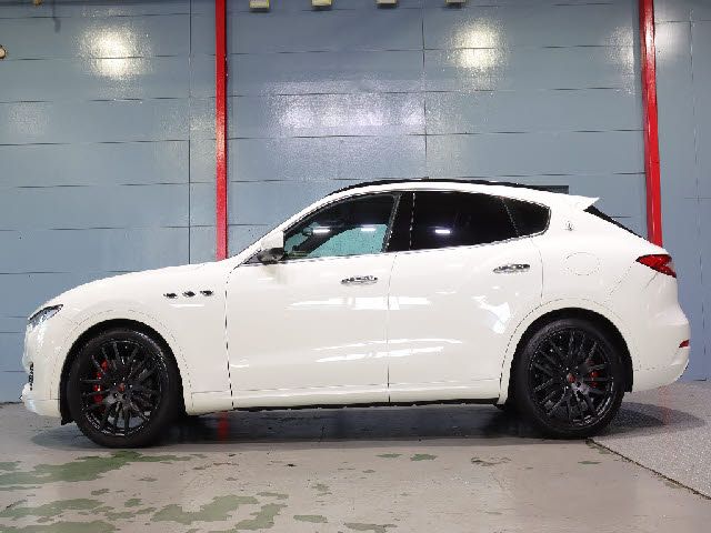Maserati LEVANTE 2016-12 195902-2