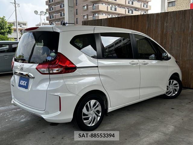 Honda FREED 2021-04 270825-1