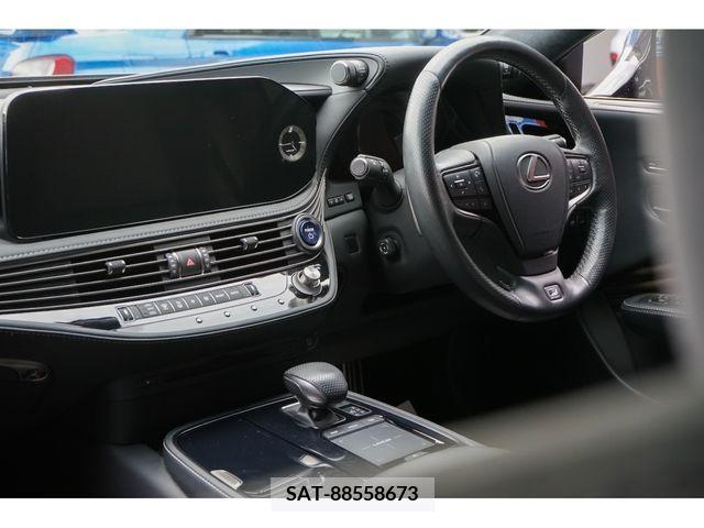 Lexus LS 2021-02 304736-18