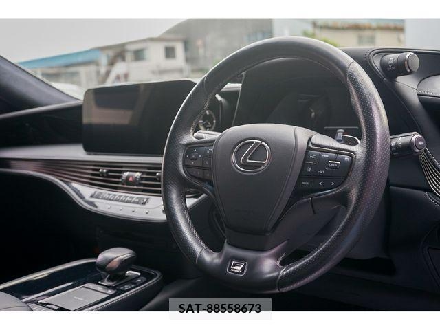 Lexus LS 2021-02 304736-17