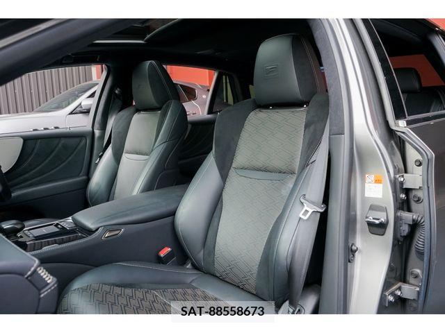 Lexus LS 2021-02 304736-15