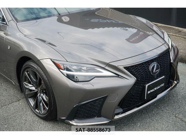 Lexus LS 2021-02 304736-6