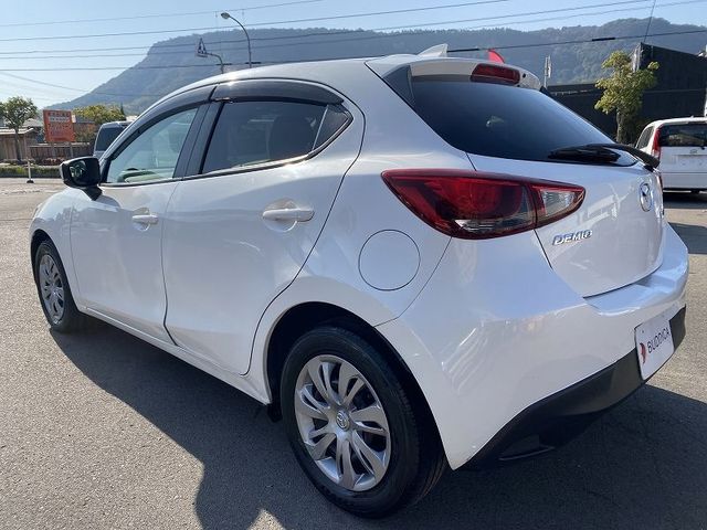 Mazda DEMIO 2017-03 12511-5