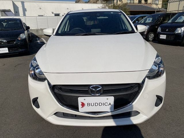 Mazda DEMIO 2017-03 12511-2