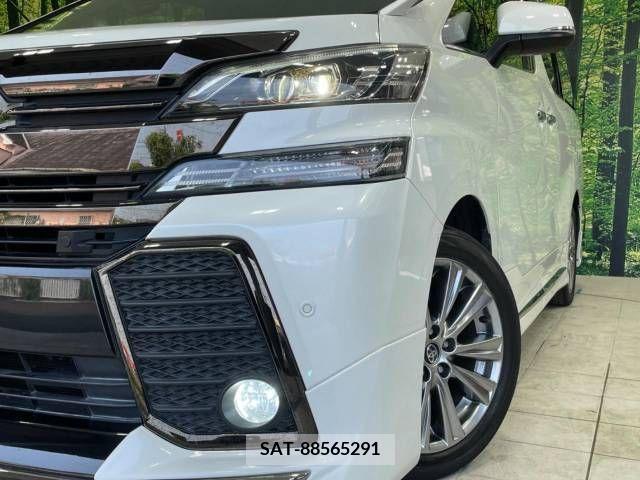 Toyota VELLFIRE 2017-10 369809-12