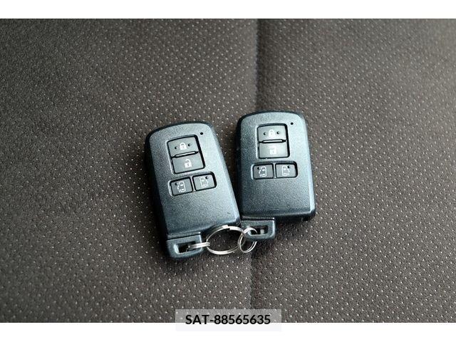 Toyota SIENTA 2019-04 347272-27