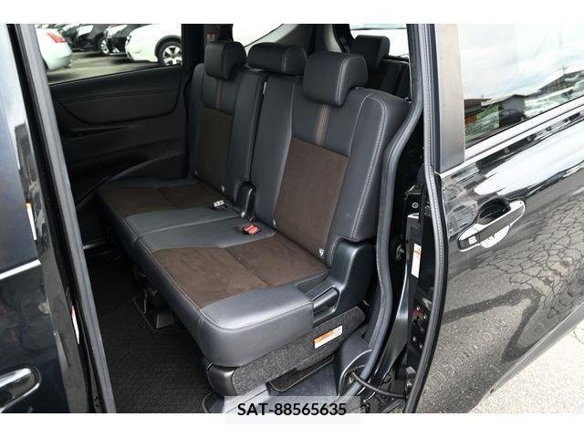 Toyota SIENTA 2019-04 347272-14