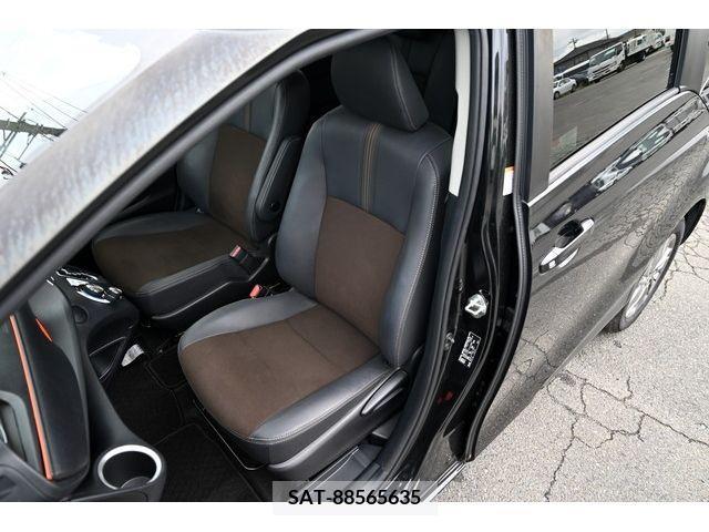 Toyota SIENTA 2019-04 347272-13