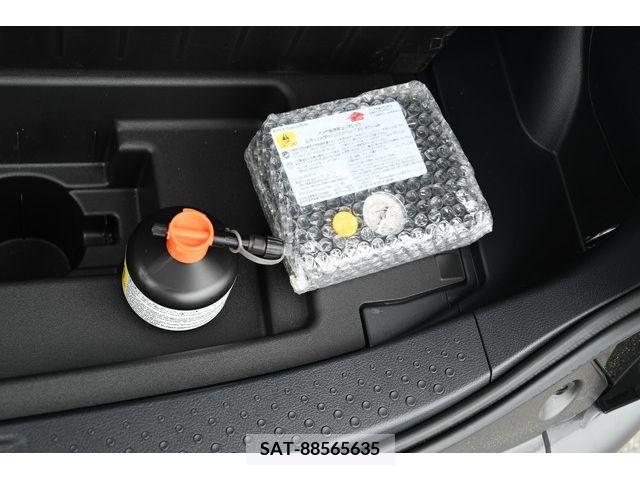 Toyota SIENTA 2019-04 347272-12