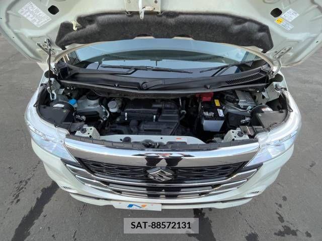 Suzuki SPACIA 2017-10 285833-18