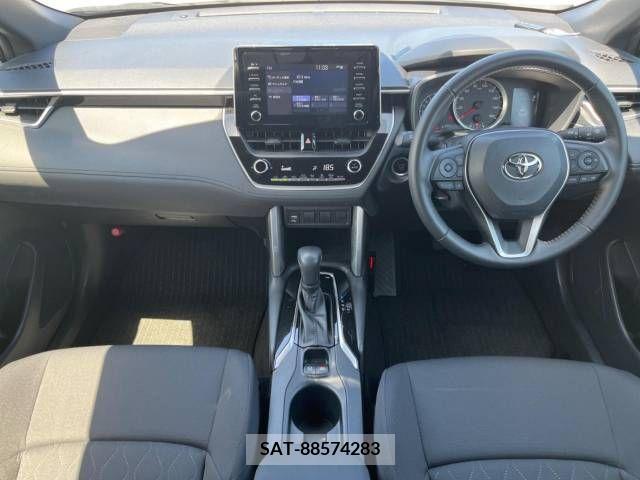 Toyota COROLLA CROSS 2023-04 321747-1
