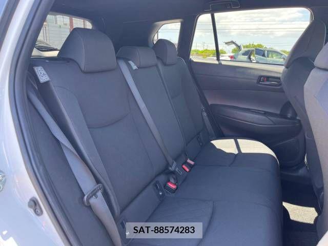 Toyota COROLLA CROSS 2023-04 321747-11