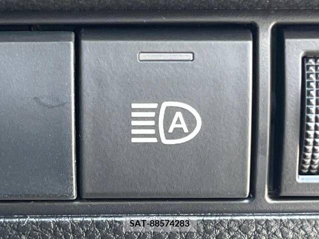 Toyota COROLLA CROSS 2023-04 321747-5