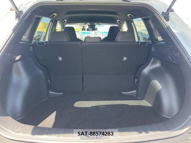 Toyota COROLLA CROSS 2023-04 321747-12